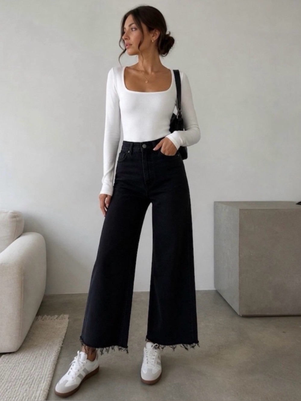 Zara The Marine Straight Wide-Leg Jeans washed black denim raw hem Size 2
